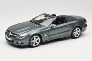 Mercedes SL R230 Amiant Green Minichamps 1:18 B66962389 Druckguss