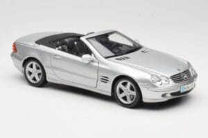 Mercedes SL R230 Silber Maisto 1:18 B66962125 Druckguss — Bild 6 von 8