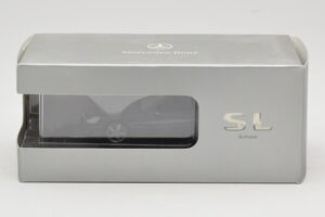 Mercedes SL R230 Tenorit Grey Metallic Minichamps 1:43 B66962392 Druckguss — Bild 4 von 4