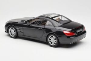 Mercedes SL R231 Magnetite Schwarz Metallic Norev 1:18 B66960107 Druckguss — Bild 8 von 9