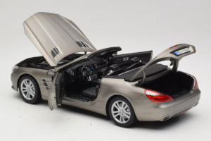 Mercedes SL500 R231 Dark Grey Matt Norev 1:18 183590 Druckguss — Bild 6 von 9