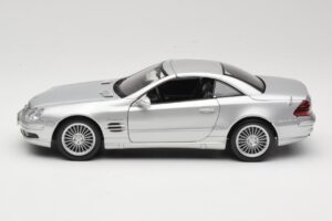 Mercedes SL55 AMG R230 Silber Maisto 1:18 36894 Druckguss — Bild 4 von 8
