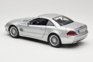 Mercedes SL55 AMG R230 Silber Maisto 1:18 36894 Druckguss — Bild 7 von 8