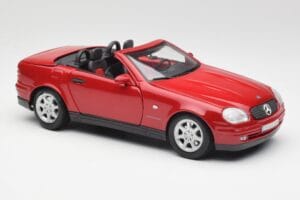 Mercedes SLK 230 R170 Rot Maisto 1:18 56023 Druckguss — Bild 7 von 9