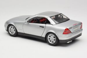 Mercedes SLK R170 Roadster Silber Maisto 1:18 31674 Druckguss — Bild 4 von 9