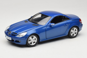 Mercedes SLK R171 Blue Metallic Minichamps 1:18 100033131 Druckguss