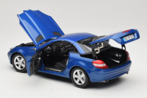 Mercedes SLK R171 Blue Metallic Minichamps 1:18 100033131 Druckguss — Bild 8 von 11