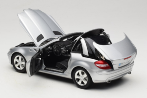 Mercedes SLK R171 Silber Minichamps 1:18 B66962318 Druckguss — Bild 6 von 9
