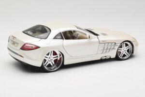 Mercedes SLR McLaren C199 Weiß Maisto 1:18 31068 Druckguss — Bild 3 von 8