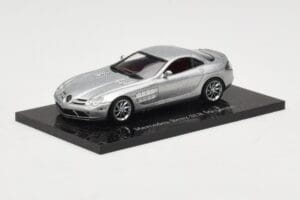 Mercedes SLR McLaren Crystal Silver Minichamps 1:43 B66961974 Druckguss — Bild 2 von 4