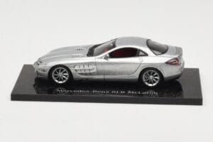 Mercedes SLR McLaren Crystal Silver Minichamps 1:43 B66961974 Druckguss