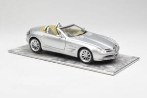 Mercedes SLR Vision Roadster Liquid Silber Maisto 1:18 B66963208 Druckguss — Bild 6 von 8