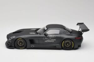 Mercedes AMG SLS C197 GT3 45 Jahre Driving Performance Minichamps 1:18 151133100 Druckguss — Bild 3 von 6