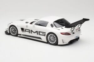 Mercedes AMG SLS C197 GT3 Street Weiß Minichamps 1:18 151123107 Druckguss — Bild 5 von 6