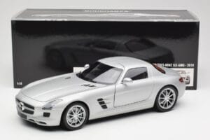 Mercedes SLS AMG C197 Iridium Silber Minichamps 1:18 100039026 Druckguss — Bild 8 von 8