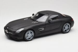 Mercedes SLS AMG C197 Matte Black Minichamps 1:18 100039027 Druckguss