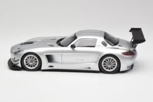 Mercedes SLS AMG GT3 C197 Street Silber Minichamps 1:18 151113100 Druckguss — Bild 3 von 6