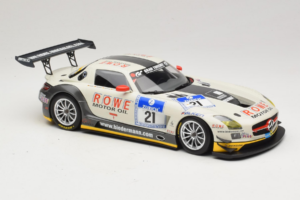 Mercedes SLS AMG GT3 #21 Rowe Racing M. Zehe / M. Hartung ADAC 24h Nurburgring 2012 Minichamps 1:18 151123121 Druckguss — Bild 4 von 6
