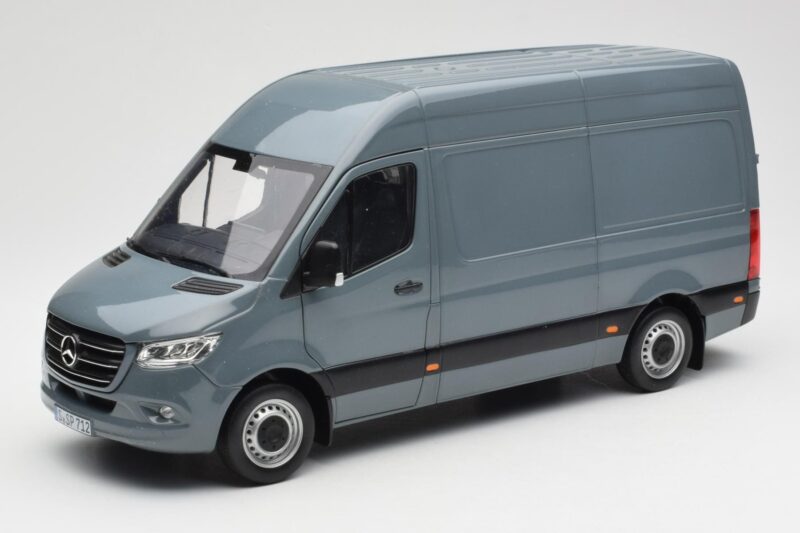 Mercedes Sprinter W907 Blaugrau Norev 1:18 183423 Druckguss