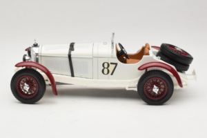 Mercedes SSKL #87 R. Caracciola Weiß 1931 Bburago 1:18 3002-P1 Druckguss — Bild 3 von 6