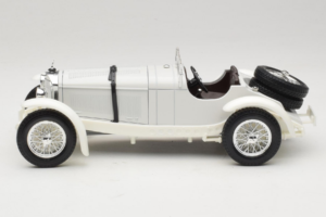 Mercedes SSKL Weiß 1931 Bburago 1:18 3002-M2 Druckguss — Bild 3 von 6