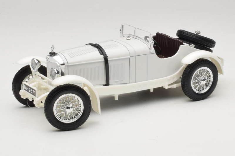 Mercedes SSKL Weiß 1931 Bburago 1:18 3002-M2 Druckguss