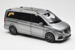 Mercedes V-Class W447 AMG Line Grau Metallic Norev 1:18 183488 Druckguss — Bild 7 von 9