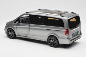 Mercedes V-Class W447 AMG Line Grau Metallic Norev 1:18 183488 Druckguss — Bild 8 von 9