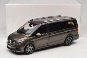 Mercedes V-Class W447 AMG Line Indium Grey Norev 1:18 183873 Druckguss — Bild 8 von 8
