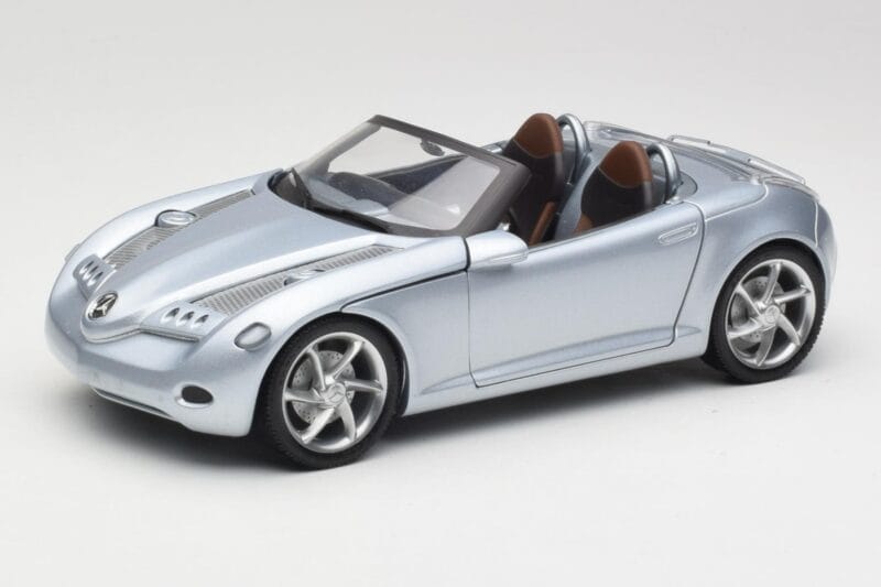 Mercedes Vision SLA Silber Gate 1:18 B66962114 Druckguss