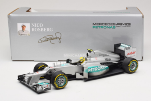 Mercedes W03 #8 N. Rosberg Mercedes AMG Petronas 2012 Minichamps 1:18 110120008 Druckguss — Bild 7 von 7