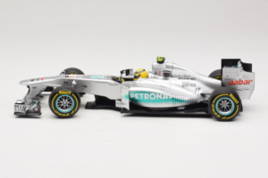 Mercedes W03 #8 N. Rosberg Mercedes AMG Petronas Showcar 2012 Minichamps 1:18 110120078 Druckguss — Bild 3 von 7