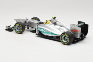 Mercedes W03 #8 N. Rosberg Mercedes AMG Petronas Showcar 2012 Minichamps 1:18 110120078 Druckguss — Bild 5 von 7