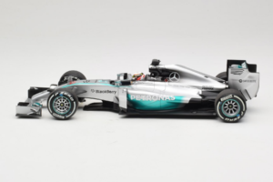 Mercedes W05 #44 L. Hamilton Mercedes AMG Petronas Chinese Grand Prix Winner 2014 Minichamps 1:18 110140244 Druckguss — Bild 3 von 7