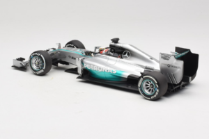 Mercedes W05 #44 L. Hamilton Mercedes AMG Petronas Chinese Grand Prix Winner 2014 Minichamps 1:18 110140244 Druckguss — Bild 5 von 7