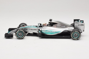 Mercedes W06 #44 L. Hamilton Mercedes AMG Petronas Australian Grand Prix Winner 2015 Minichamps 1:18 110150044 Druckguss — Bild 3 von 7