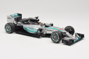 Mercedes W06 #44 L. Hamilton Mercedes AMG Petronas Australian Grand Prix Winner 2015 Minichamps 1:18 110150044 Druckguss — Bild 4 von 7