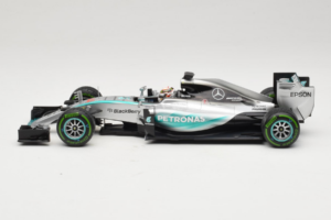 Mercedes W06 #44 L. Hamilton Mercedes AMG Petronas United States Grand Prix Winner World Champion 2015 Minichamps 1:18 110150 — Bild 3 von 7