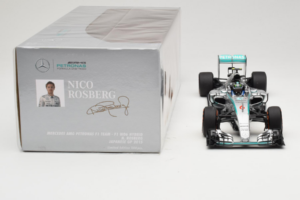 Mercedes W06 #6 N. Rosberg Mercedes AMG Petronas Japanese Grand Prix 2015 Minichamps 1:18 110150206 Druckguss — Bild 6 von 7