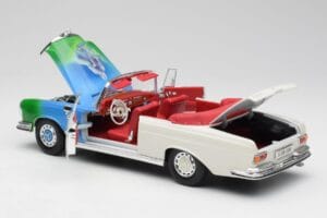 Mercedes 280SE W108 Tricolor Maisto 1:18 56014 Druckguss — Bild 5 von 8