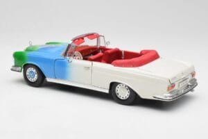 Mercedes 280SE W108 Tricolor Maisto 1:18 56014 Druckguss — Bild 7 von 8