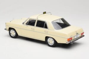 Mercedes W115 Beige Taxi MCG 1:18 MCG18055 Druckguss — Bild 5 von 6