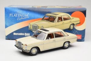 Mercedes W115 Strich 8 Creme Sun Star 1:18 4581 Druckguss — Bild 8 von 8