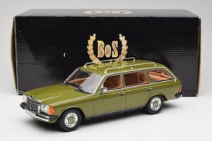 Mercedes W123 200T Cypress Grün BoS Models 1:18 BOS008 Druckguss — Bild 6 von 6