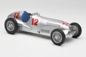 Mercedes W125 #12 R. Caracciola Grand Prix 1937 CMC 1:18 M-052 Druckguss — Bild 4 von 6