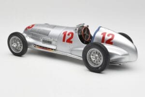 Mercedes W125 #12 R. Caracciola Grand Prix 1937 CMC 1:18 M-052 Druckguss — Bild 5 von 6