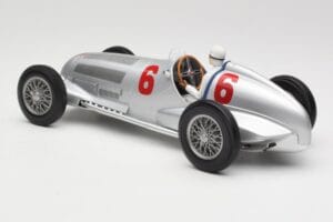 Mercedes W125 #6 Daimler-Benz AG R. Caracciola 2nd Place Eifel Race Nürburgring 1937 Minichamps 1:18 155373106 Druckguss — Bild 5 von 6
