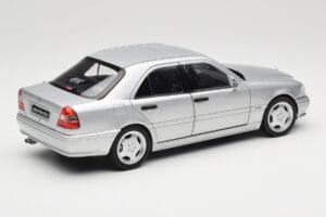 Mercedes C36 AMG W202 Silver Metallic Norev 1:18 183380 Druckguss — Bild 3 von 8