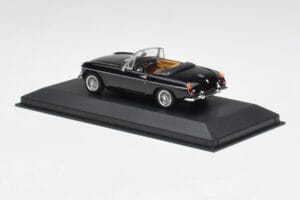 MGB Cabriolet Schwarz Minichamps 1:43 430131030 Druckguss — Bild 3 von 4