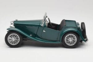 MG TC Midget Shires Green Road Legends 1:18 92468 Druckguss — Bild 4 von 8
